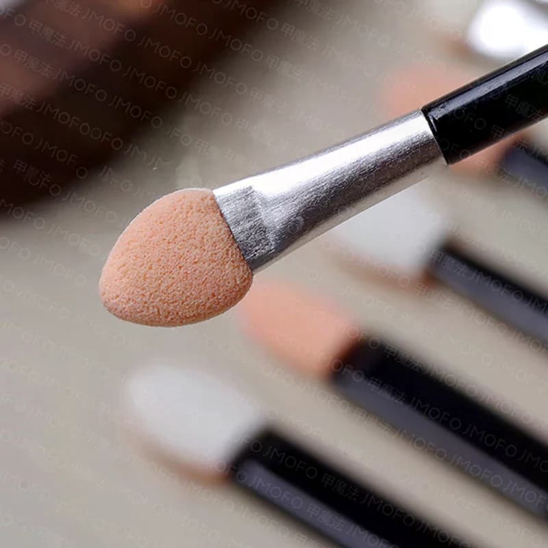 10 nail powder brushes, disposable sponge, double-sided eye shadow applicator, mirror, chromed pigment, sponge