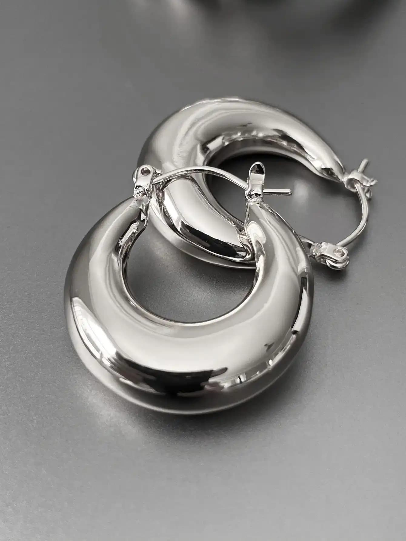 Orecchini a Cerchio Spessi in Argento per Donne, Forma Ovale, Anallergici, Gioielli alla Moda per Ragazze