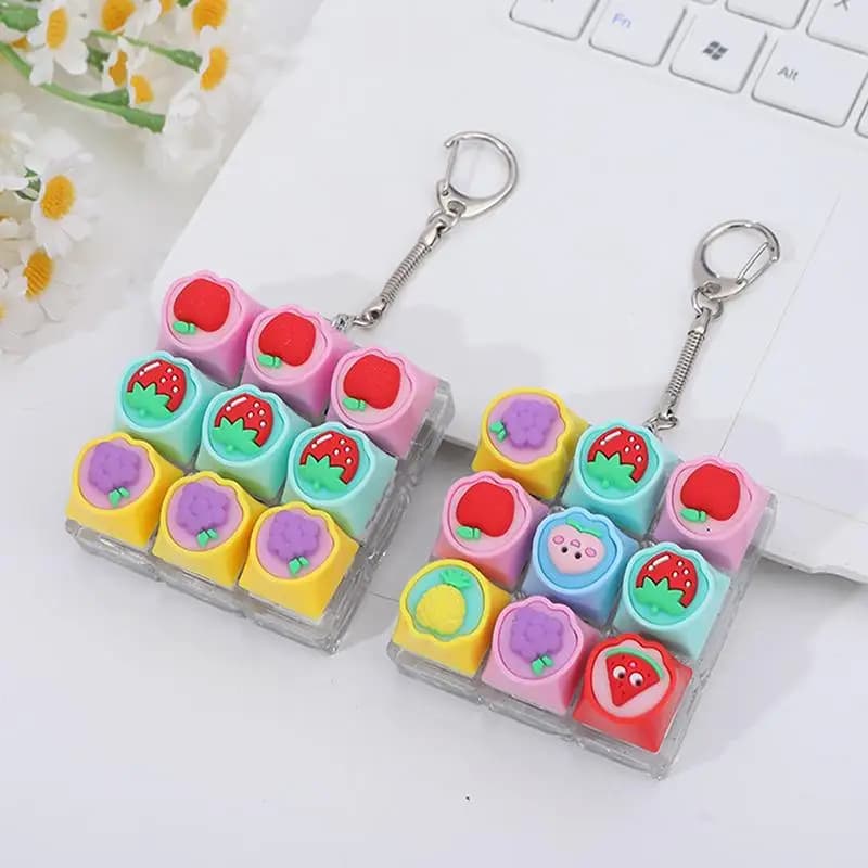 Portachiavi in Silicone Morbido a Forma di Fragola, Ciondolo per Telefono, Zaino, Auto, Anello Portachiavi, Giocattoli Antistress a Forma di Tastiera con LED