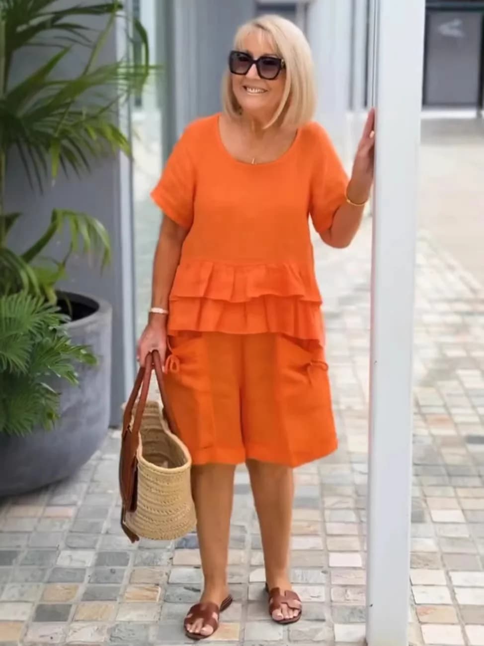 Women Solid 2 Piece Set Crew Neck Short Sleeve Ruffle Hem Loose Blouse Elastic Waist Lace Up Pocket Shorts Summer Casual Suit