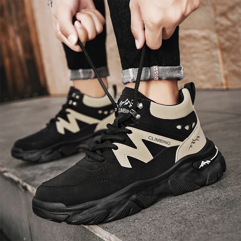 Nuove Scarpe Alte da Uomo Autunno 2026, Stile Britannico alla Moda, Sneakers Casual Impermeabili in Pelle per Esterni, Stivaletti Trendy