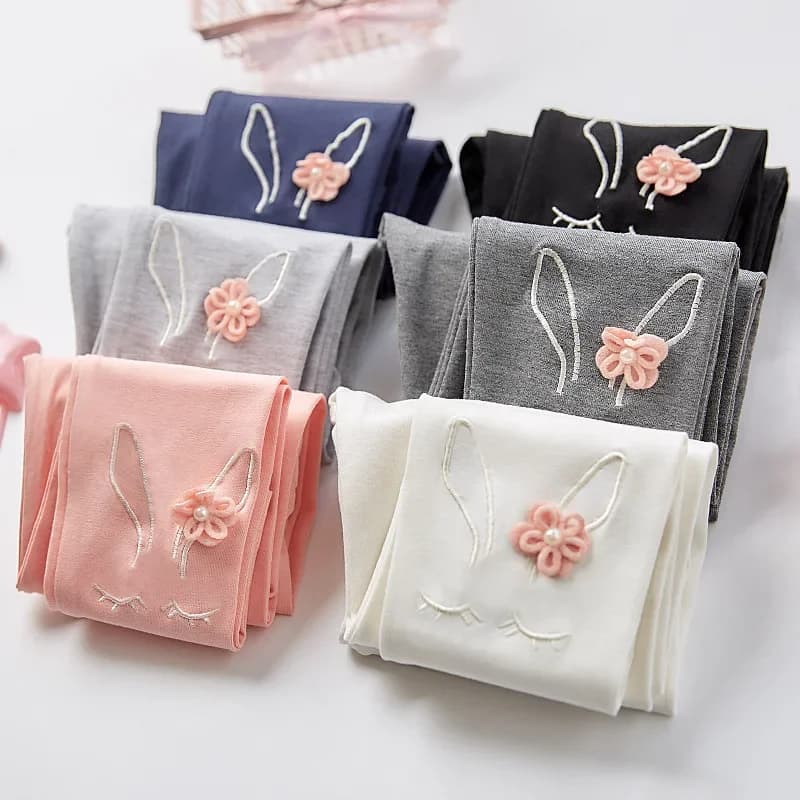 Leggings per bambini Bunny Leggings floreali ricamati per bambini Leggins per bambini ragazza da 2 a 7 anni pantaloni per ragazze i bambini indossano per le ragazze