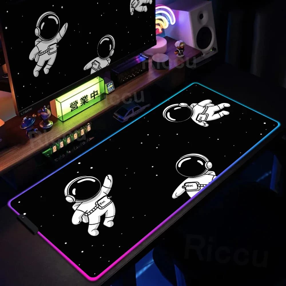 Tappetino per Mouse Rgb tappetino da tavolo per PC tastiera Mouse Space ortopeta tappeto LED Light Deskmat accessori da gioco antiscivolo tappetini per Mouse Anime