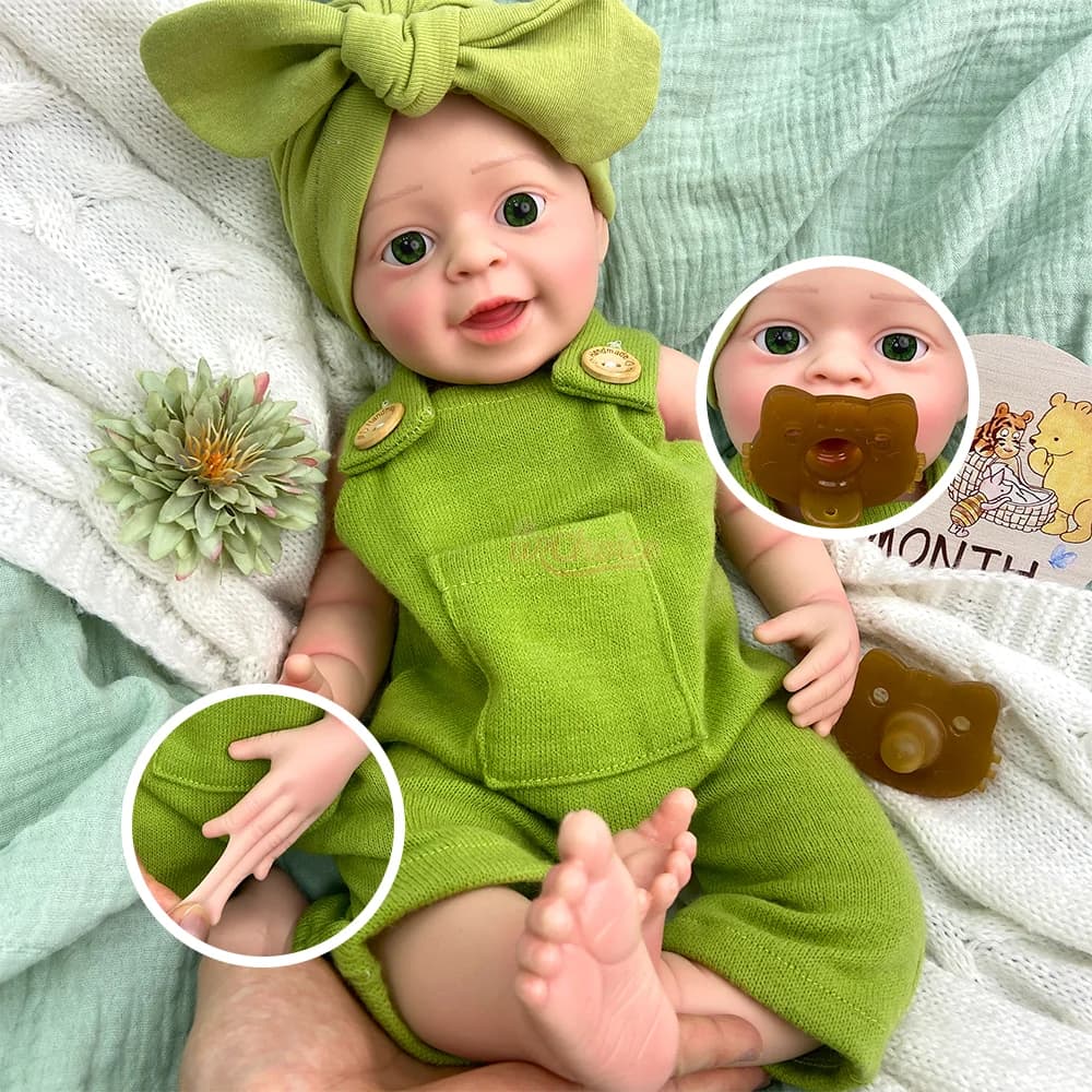 Bambola Reborn in Silicone Iperrealistica da 18 Pollici, Bambino con Occhi Verdi, Pelle Dipinta, Peso Realistico, Nuovo Nato Premium da Collezione