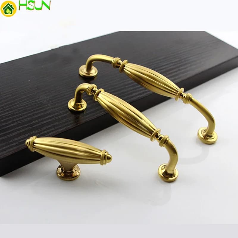 1pc oro Mobili Manopole in ottone Manopole e maniglie per mobili in ottone Maniglia per cassetto dell'armadio da cucina CT-105