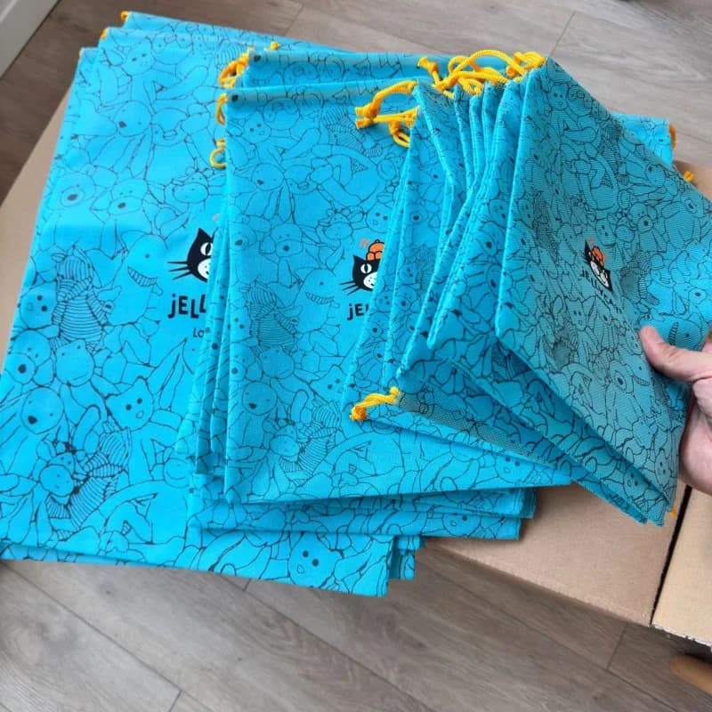 Blue Kawaii Non woven Fabric Dust Handbag Cute Doll Gift Storage Bag Packaging for Collectible Items