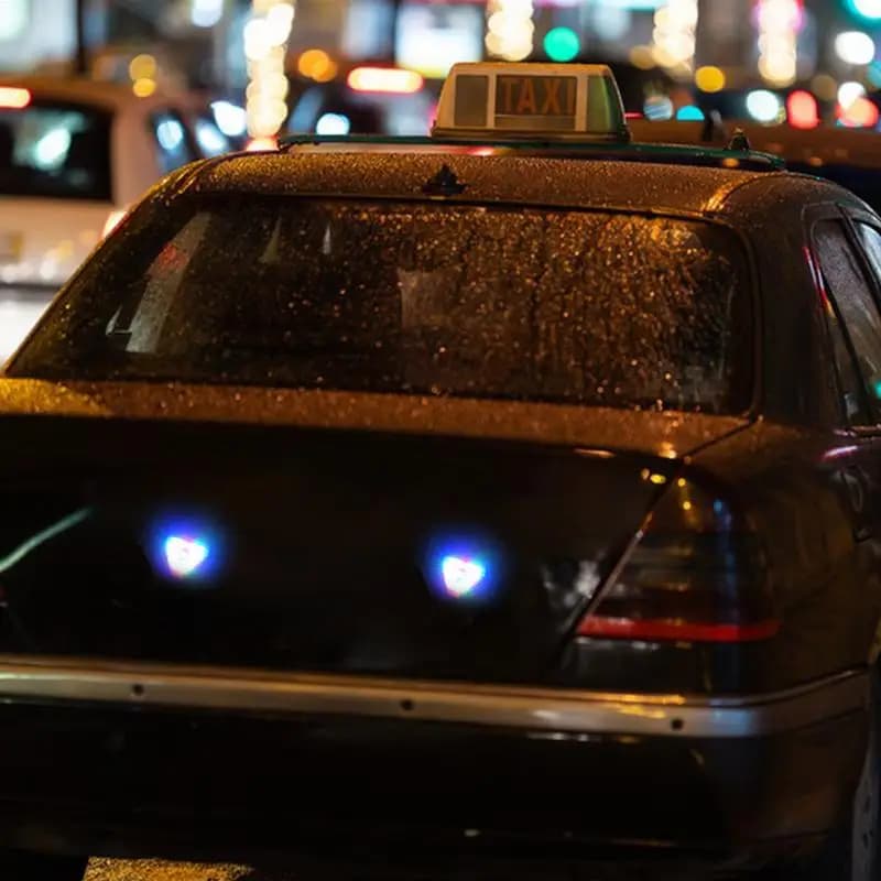 Luci di avvertimento per moto Luci di avvertimento a LED per auto a energia solare Lampada di posizione impermeabile per lampada da crociera per paraurti posteriore per moto