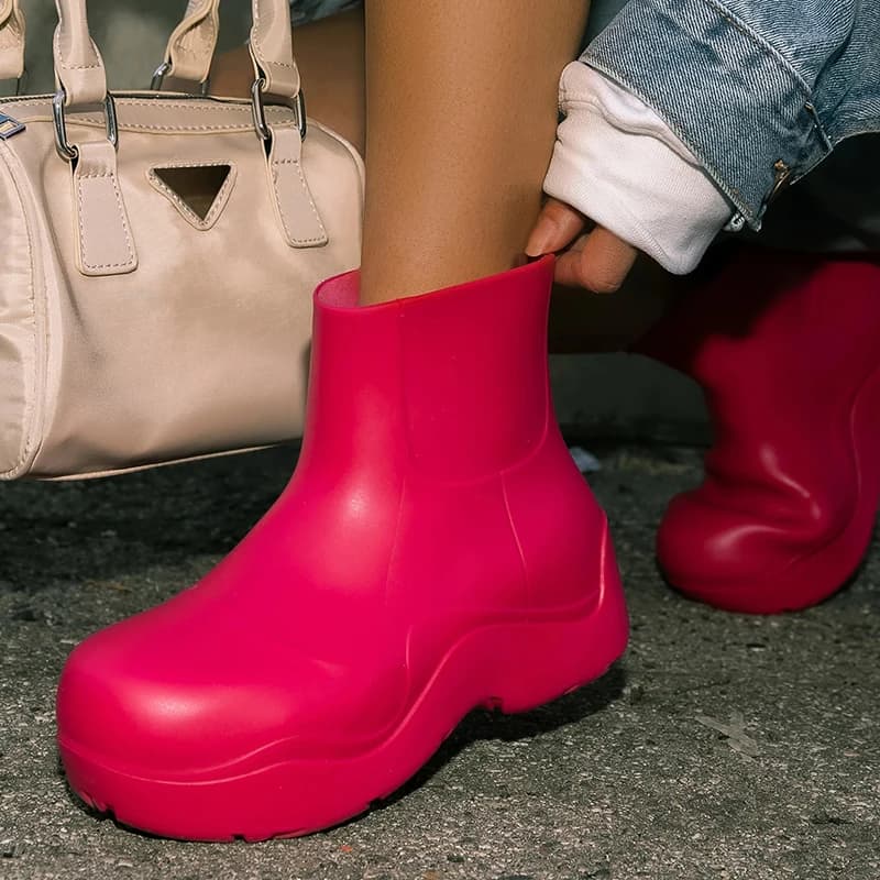 Modern Fashion Ankle Rainboots Rend Design Waterproof Elastic Chelsea Boots Flat Heel Spring Autumn Season PU Leather Inner
