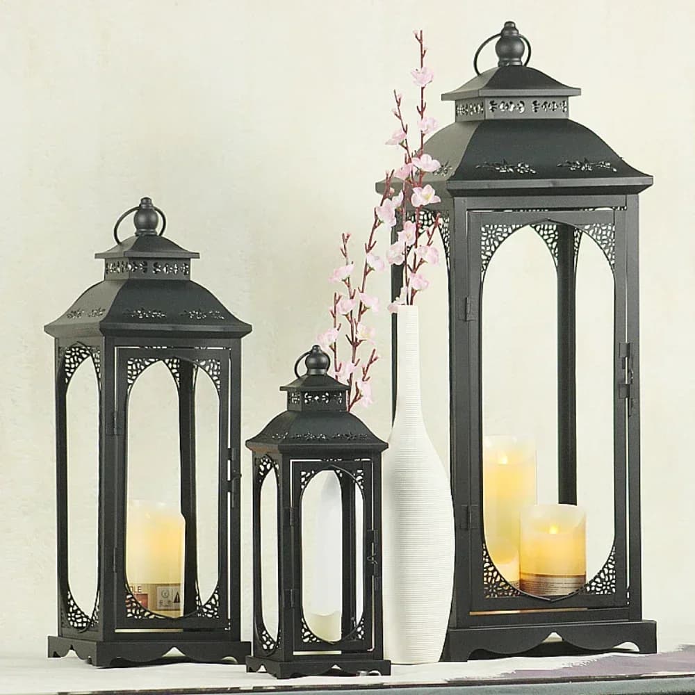 Portacandele in metallo cavo Stile nordico Ornamenti per luce del vento Contenitore per candele in vetro di ferro Decorazione artistica per matrimoni Lanterna Candela Artigianato