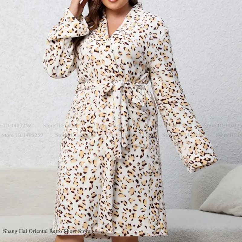 Large Size Thicken Flannel Women's Robe Kimono Bathrobe Gown Sexy Leopard Sleepwear Home Dressing Gown Loose Casual Lounge Wear