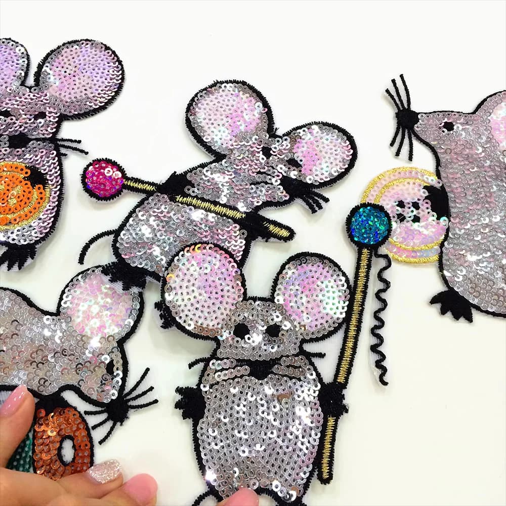 6 pezzi/set toppe ricamate con glitter per mouse, applique con paillettes in tessuto per abbigliamento, jeans, accessori, riparazione, artigianato da cucito