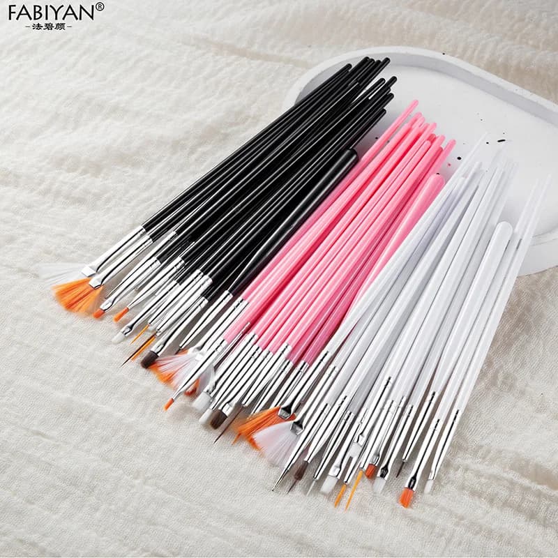 Set di 15 Pennelli per Nail Art, Pennelli per Disegno e Pittura, Penne per Punteggiatura, Pennelli Liner per Gel Acrilico e Smalto UV, Strumenti per Manicure