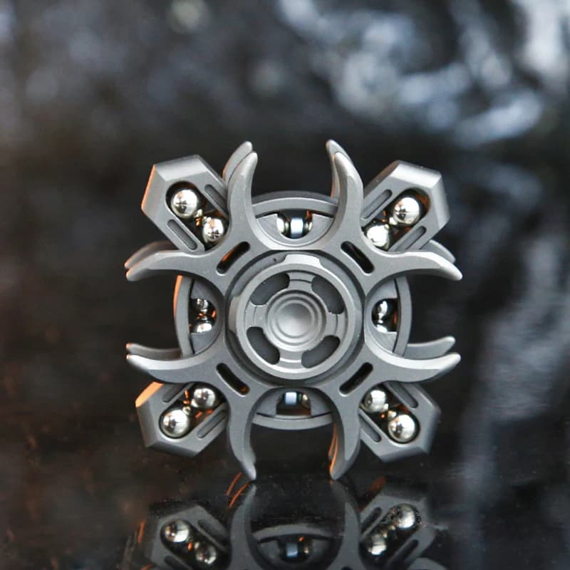 Titanio MINI EDC Mano Spinner Moda Cool Metal Fidget Spinner Sollievo dallo stress Concentrazione TDAH Agitarsi Giocattoli per adulti Regalo