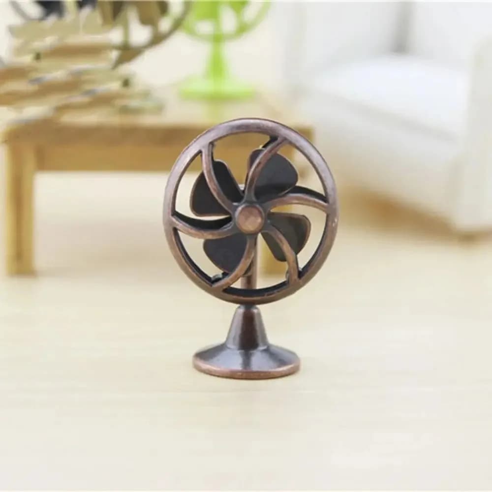 Ventilatore Elettrico in Miniatura Scala 1:12 per Casa delle Bambole, Ventilatore Vintage con Struttura in Ferro, Arredamento per Casa delle Bambole, 4 Pale, Modello Mini Ventilatore Fai da Te