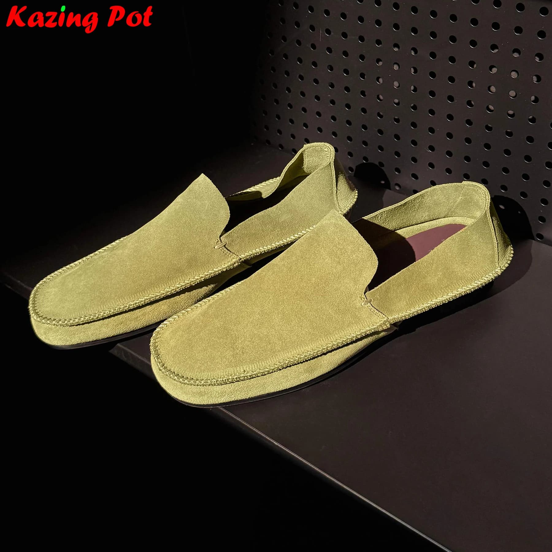 Superstar suede loafers with round toe and low heel, slip-on, autumn spring shoes, elegant, fashionable, riding, women's heel shoes.