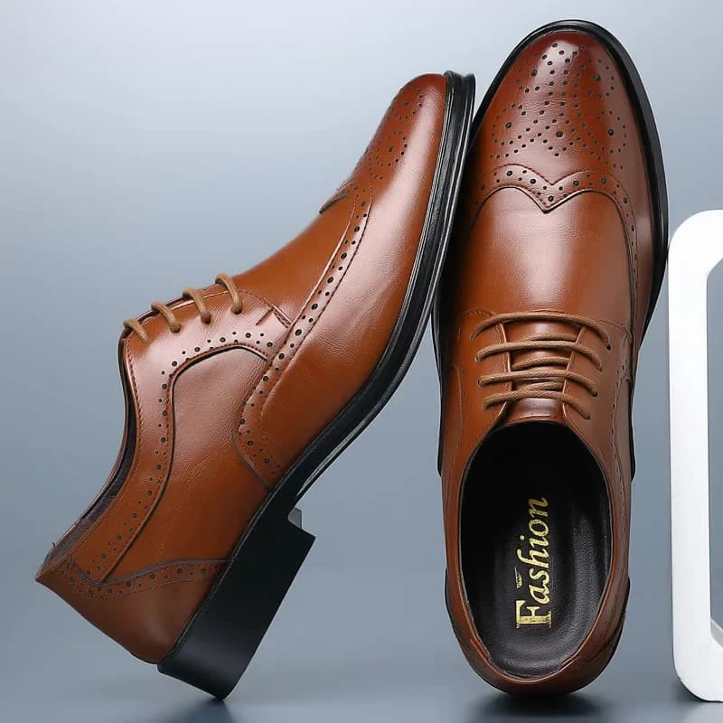 Scarpe Oxford Scarpe eleganti brogue in vera pelle di vitello Scarpe classiche da lavoro formali da uomo realizzate a mano da uomo