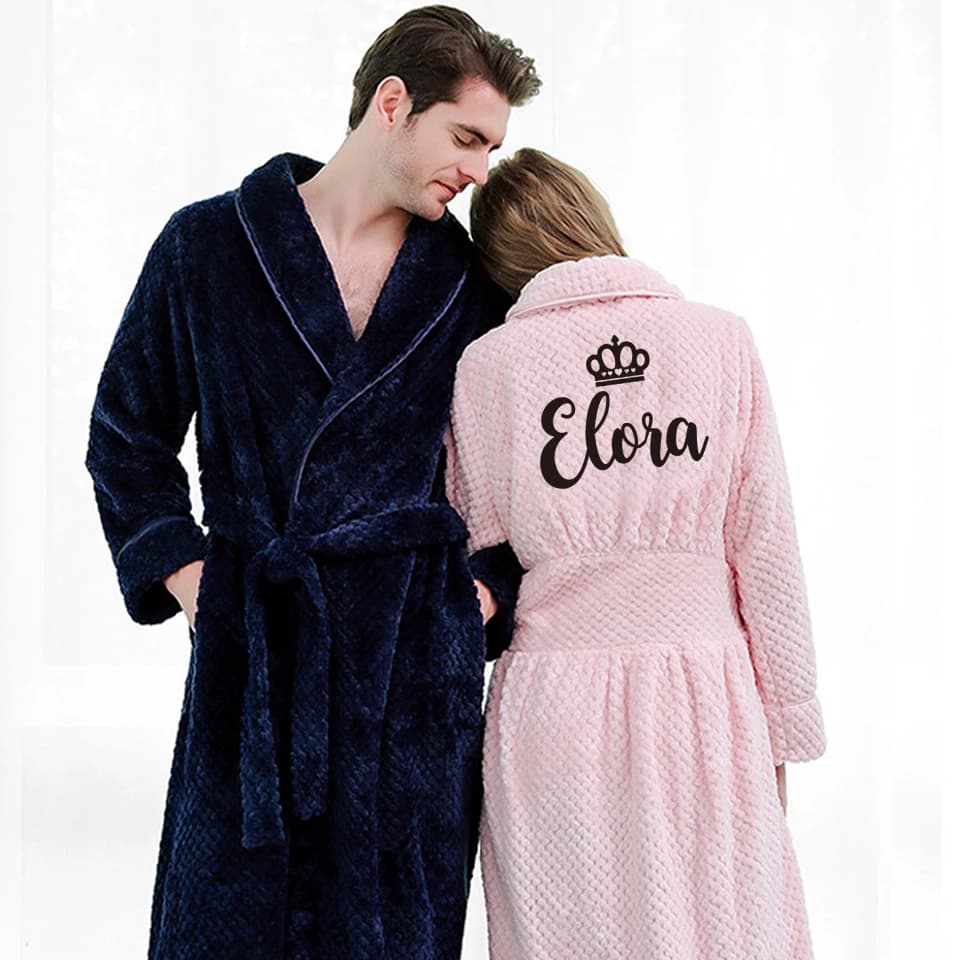 Custom flannel bathrobe with name and date, warm for winter, ideal for birthday parties, weddings, spouses, customizable