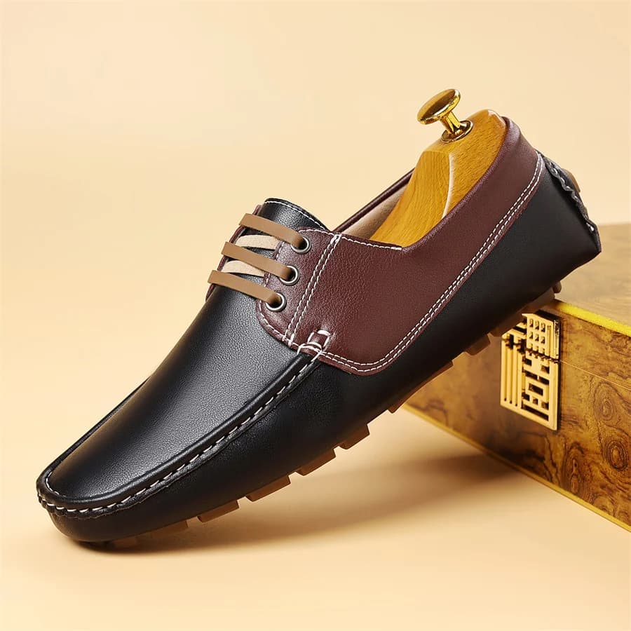 Scarpe da uomo alla moda con punta tonda, mocassini comodi antiscivolo per camminare all'aperto e viaggiare, in morbida pelle PU con lacci, casual.
