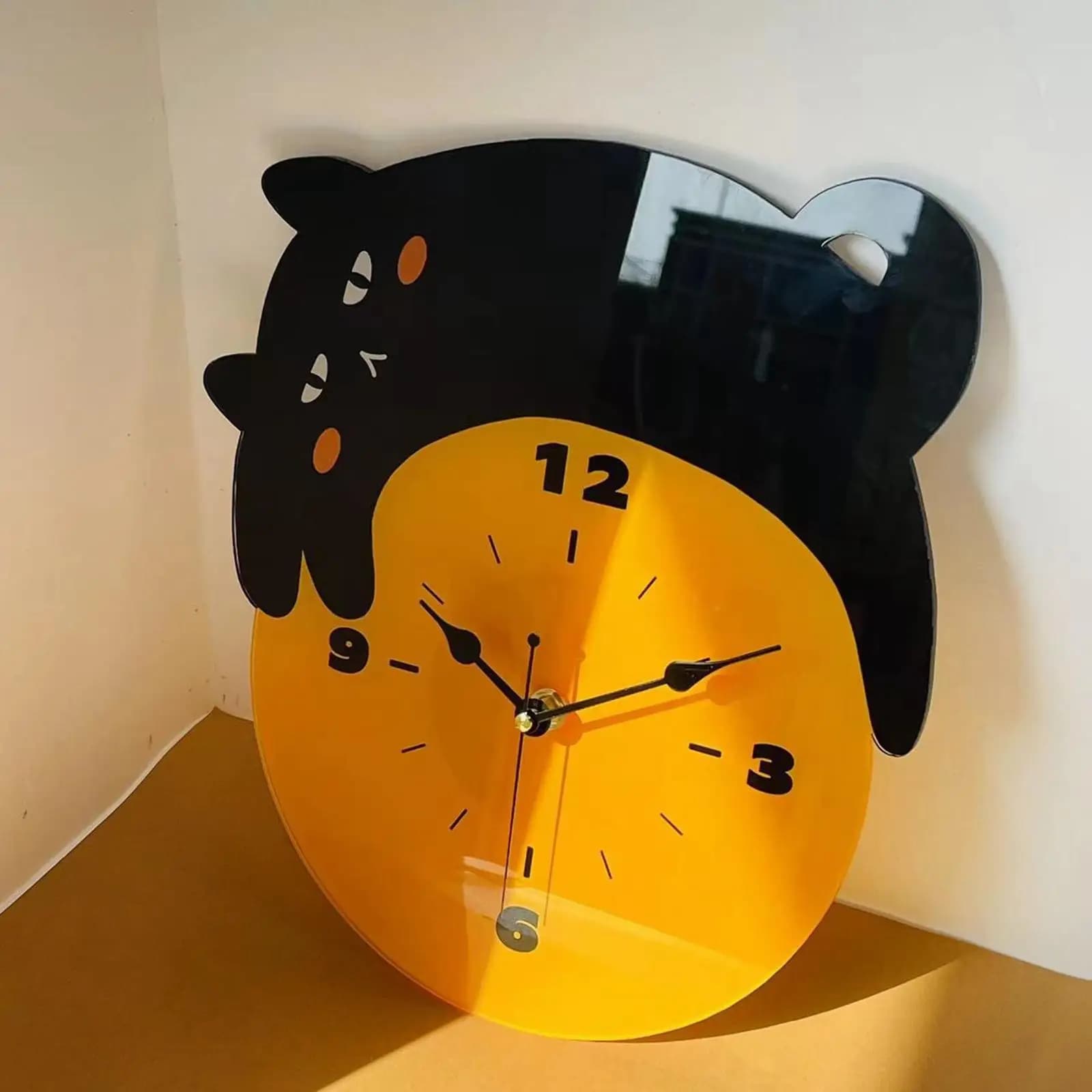 Wall clock for cats Silent hanging watch for silent parties, movement, analogue without ticking