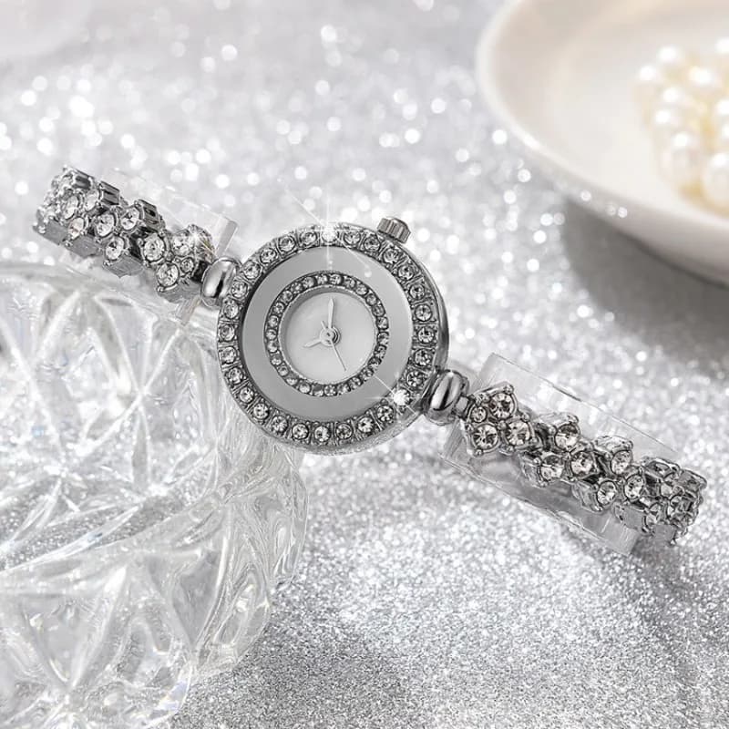 Luxury Rhinestone Watches for Women Girl Fashion Elegant Quartz Wrist Watch Women's Relogio Female