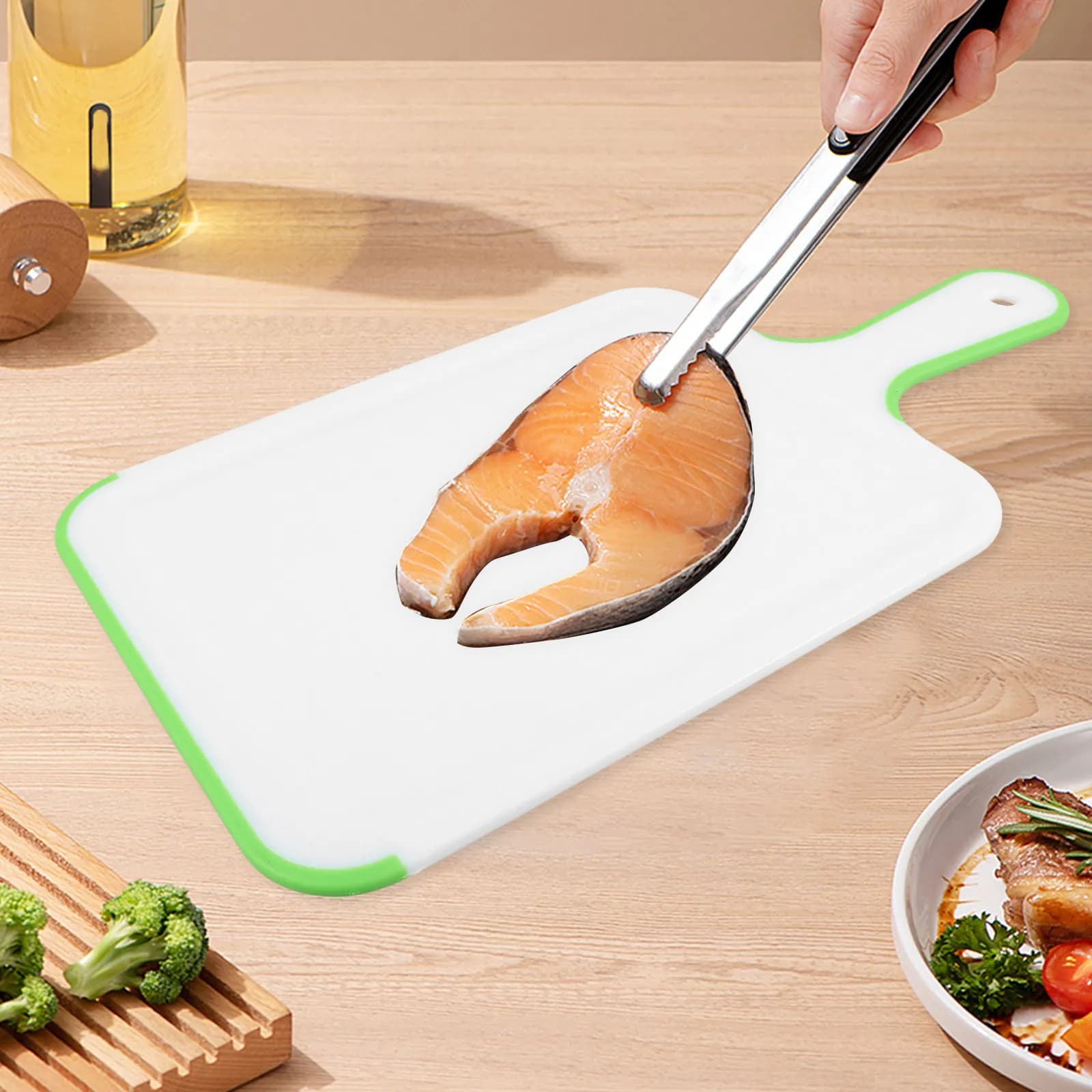Tagliere da Cucina a Doppio Lato Riutilizzabile in Plastica, Design Spesso e Stabile per Frutta, Verdura, Carne, Formaggio e Servizio