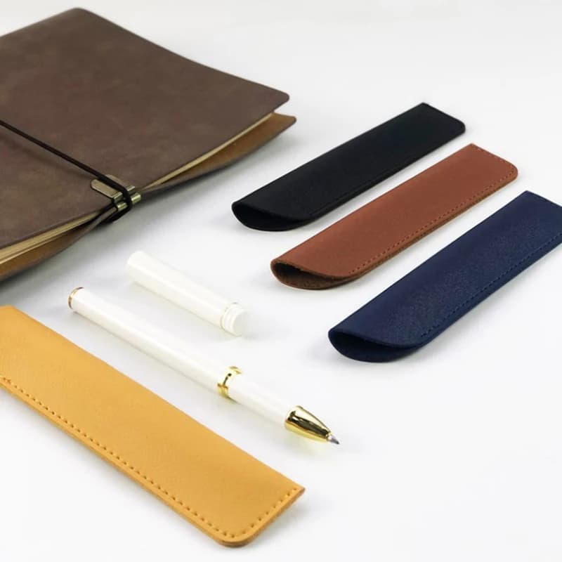Astuccio in Pelle PU per Matite e Penne, Custodia Protettiva Resistente all'Usura, Colore Solido, per Scuola e Ufficio