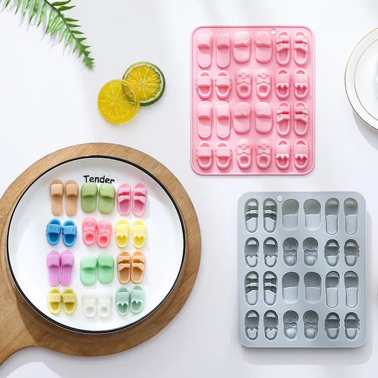 24 fori, 6 diverse forme di pantofola, stampi in silicone, torta fondente, stampo per cioccolato, cubetti di ghiaccio, stampo per torta, strumenti per decorare torte
