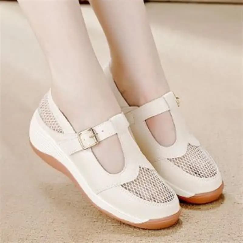 2026 Hot Sale Women Platform Sandals Adjustable Velcro Strap Clogs Soft Sole Comfortable Mother Casual Shoes
