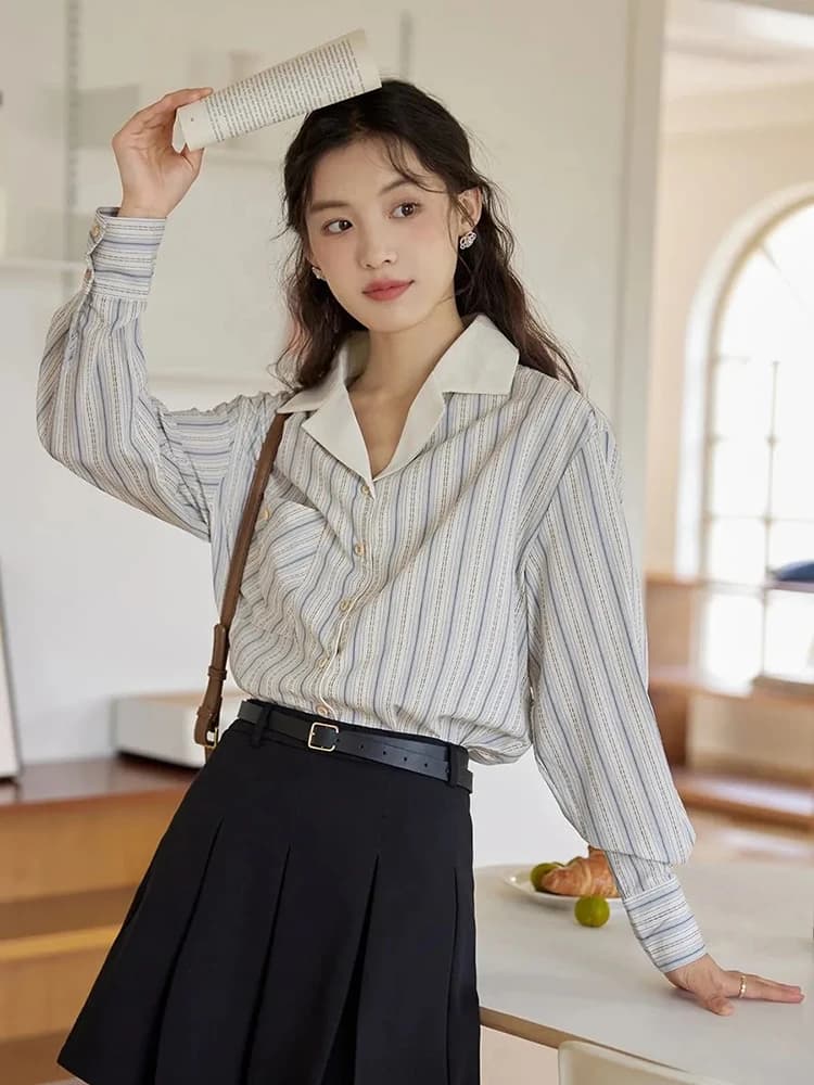 Camicia autunnale a righe giapponesi Camicetta casual semplice da donna in puro cotone vintage da ufficio Top a maniche lunghe con colletto dentellato allentato da donna