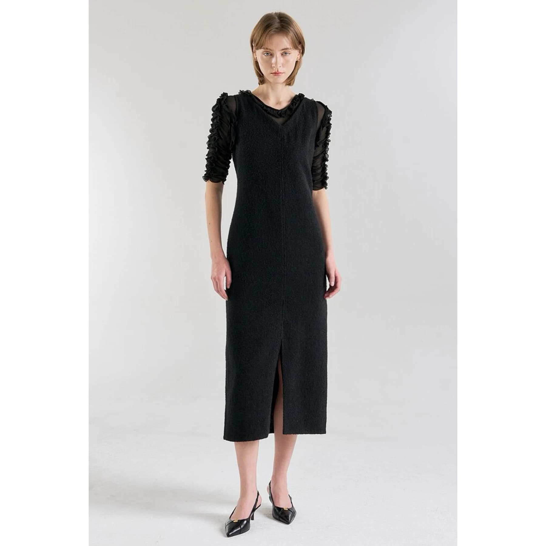 Stylish Lemon Cheese LAN26 Long Dress with Lace Inserts, V-neck, Folds and High Waist, Women's Commuter Style