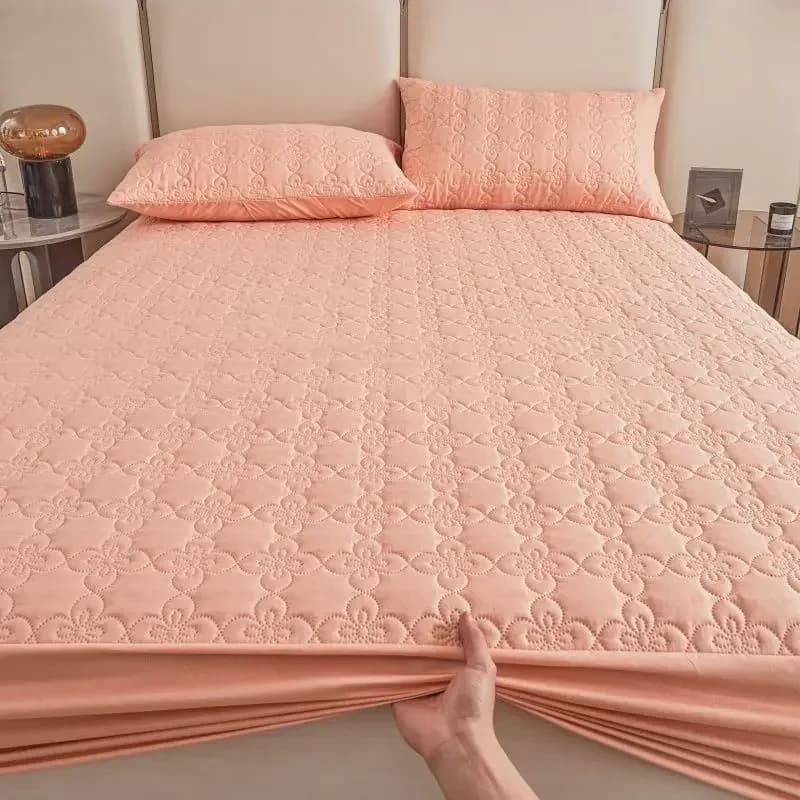 Soft and waterproof cover, sheet with dust corners for single or double bed 140/160x200 cm