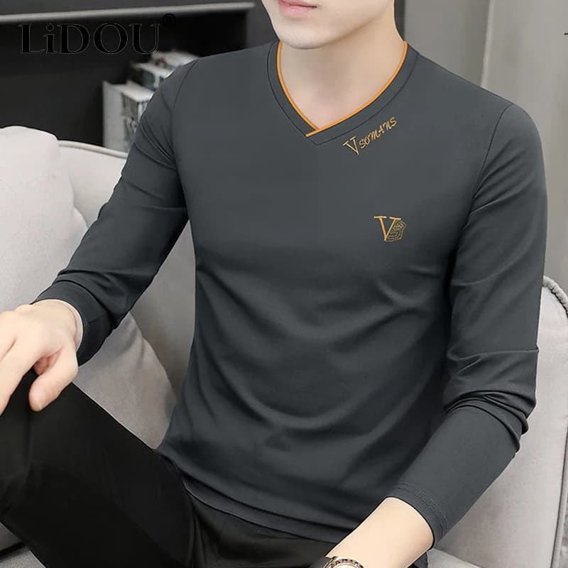Moda coreana elegante autunno T-shirt da uomo allentata casual sportiva chic tinta unita Tee Y2K Hipster Street Casual Top abiti maschili