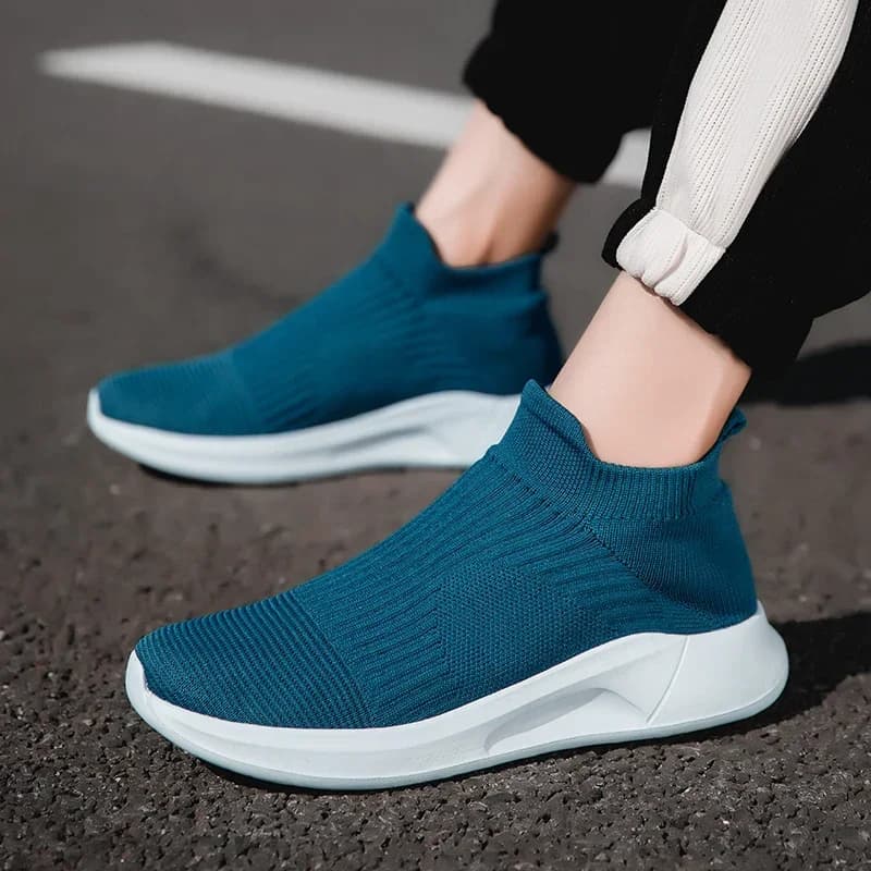 Scarpe da uomo Scarpe casual da passeggio leggere per uomo Slip-On Traspirante Unisex Uomo Donna Mocassini Nero Taglia 35-46 Zapatillas Hombre