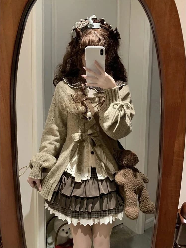 Cardigan JK Giapponese Casual Streetwear, Stile Sweet Lolita, Estetica Y2K, Maglione Traforato con Fiocco e Tasche, Kawaii, 2026