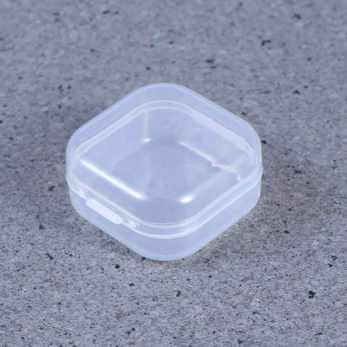 24Pcs Clear PP Plastic Storage Boxes Square Compact Lidded Containers for Small Items Beads Crafts Food Portion Control