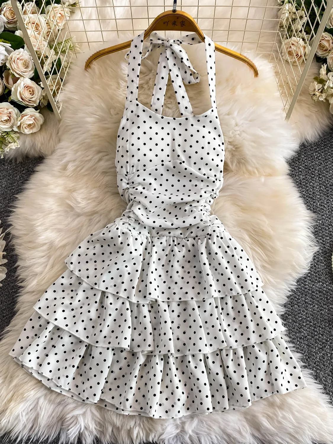 Elegant Pure Desire Girl Summer 2026 Off-Shoulder Polka Dot Slimming Multi-Layer Cake Skirt Women's Dress Neck Hanging Waist-...