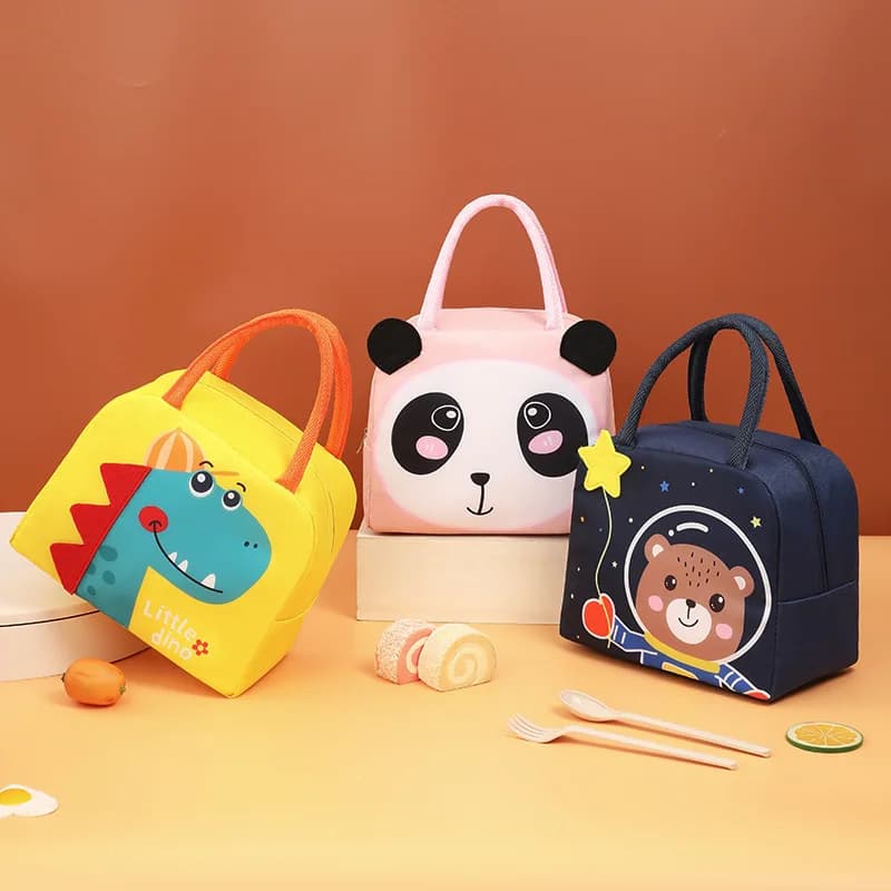 Borsa per il pranzo isolata con cartoni animati 3D Borsa termica per contenitori per alimenti per studenti Borsa per il pranzo portatile portatile con maniglia facile da trasportare