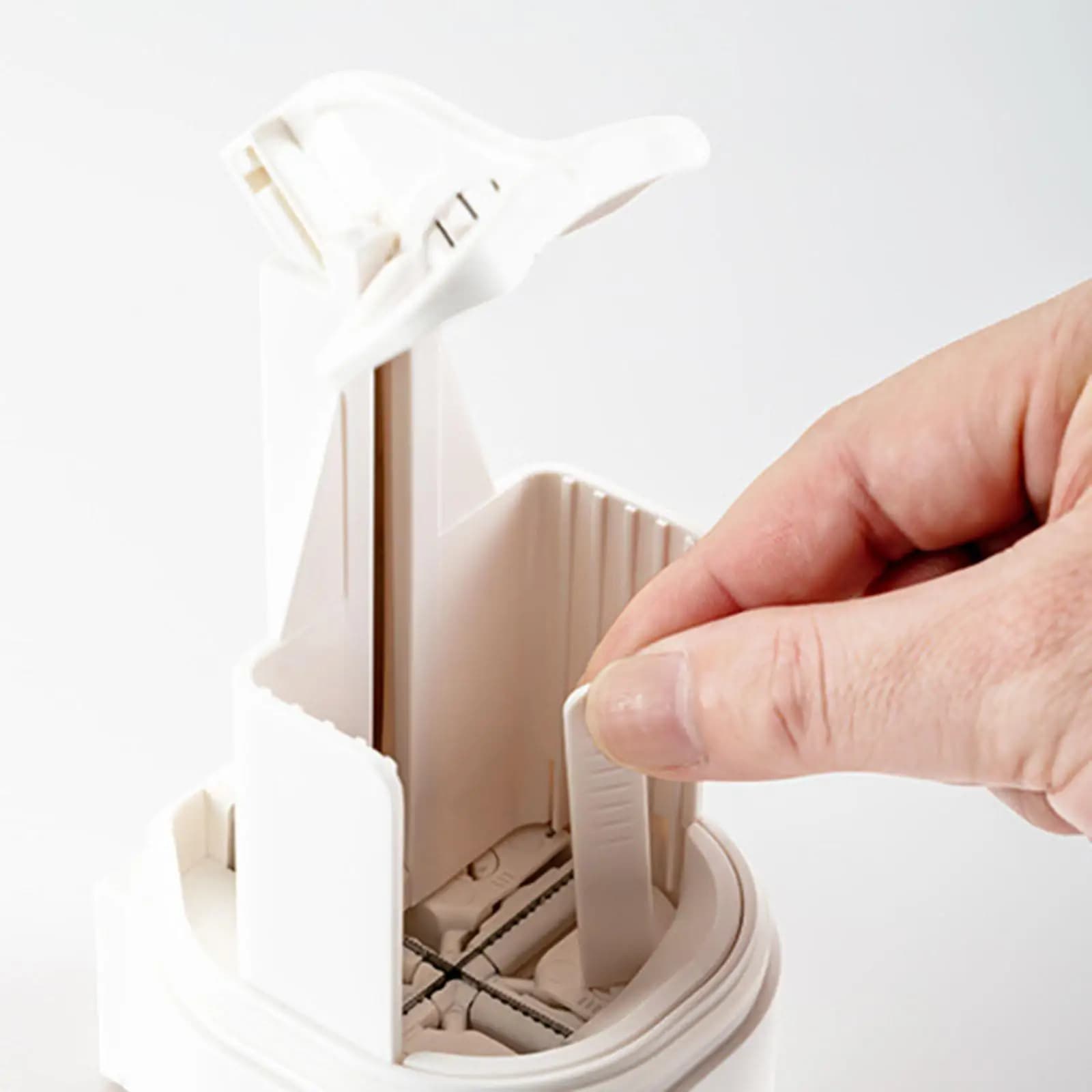 Dispenser di sapone con macinatore, porta sapone completamente chiuso per doccia, contenitore organizer a secco, senza foratura, per palestre, hotel, cucina