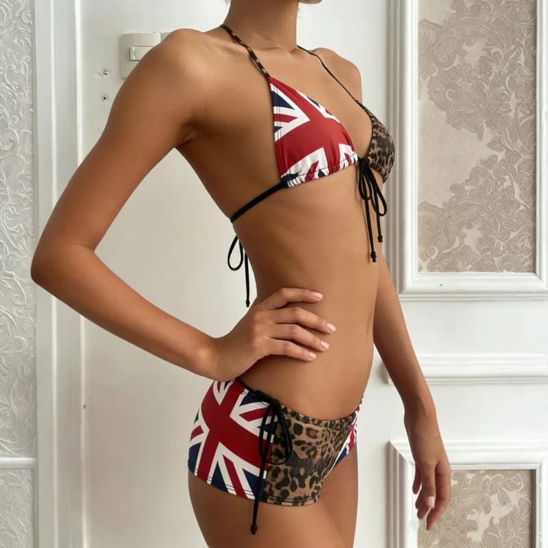 Sexy Bikini Stile Spice Girl Harajuku per Vacanze al Mare, Moda Estiva Americana Casual con Stampa Leopardata e Bandiera, Set Due Pezzi