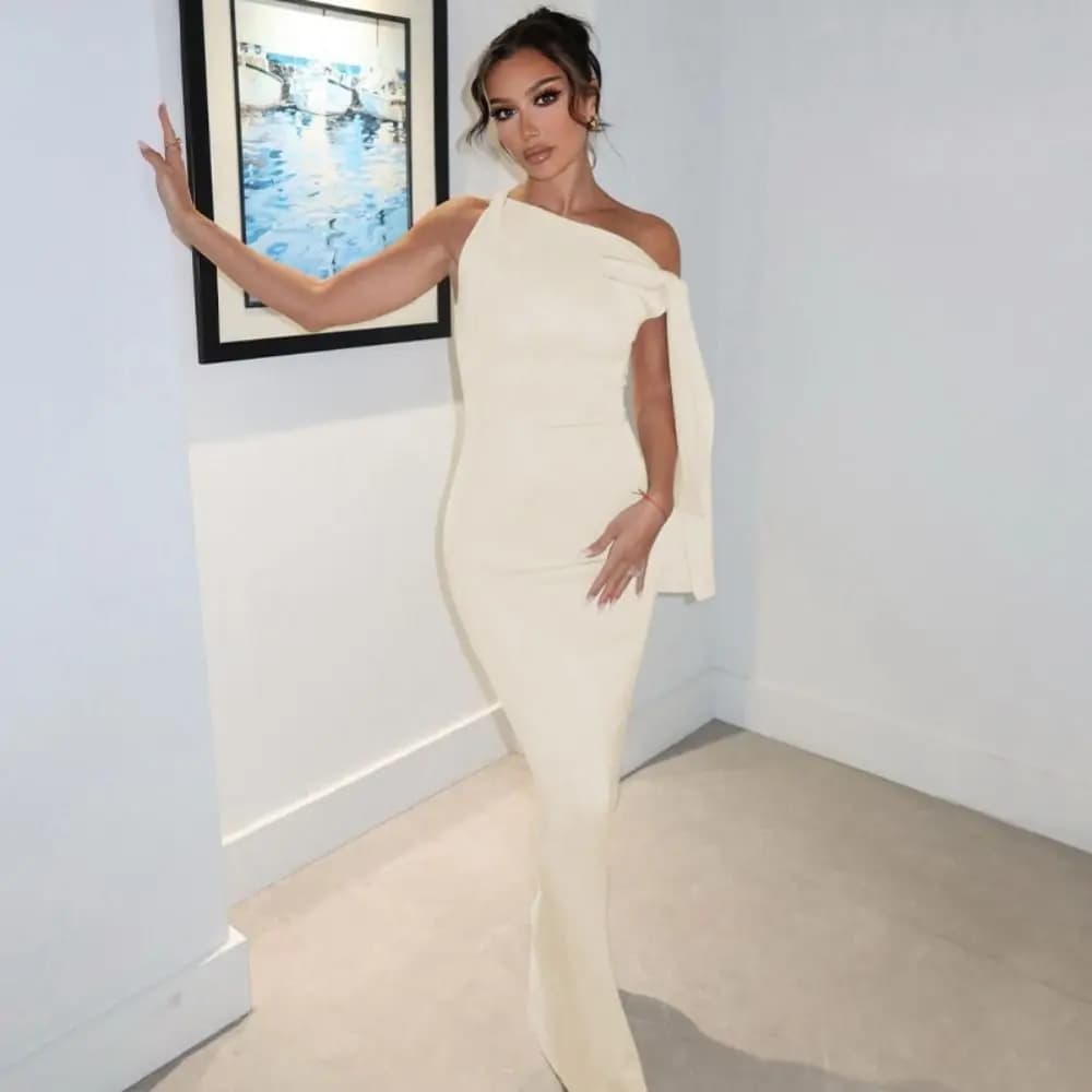 Comfortable O Neck Long Dress Asymmetric Shoulder Solid Color Maxi Dress Draped Detail Figure Hugging Lacing Dress Party Outfit