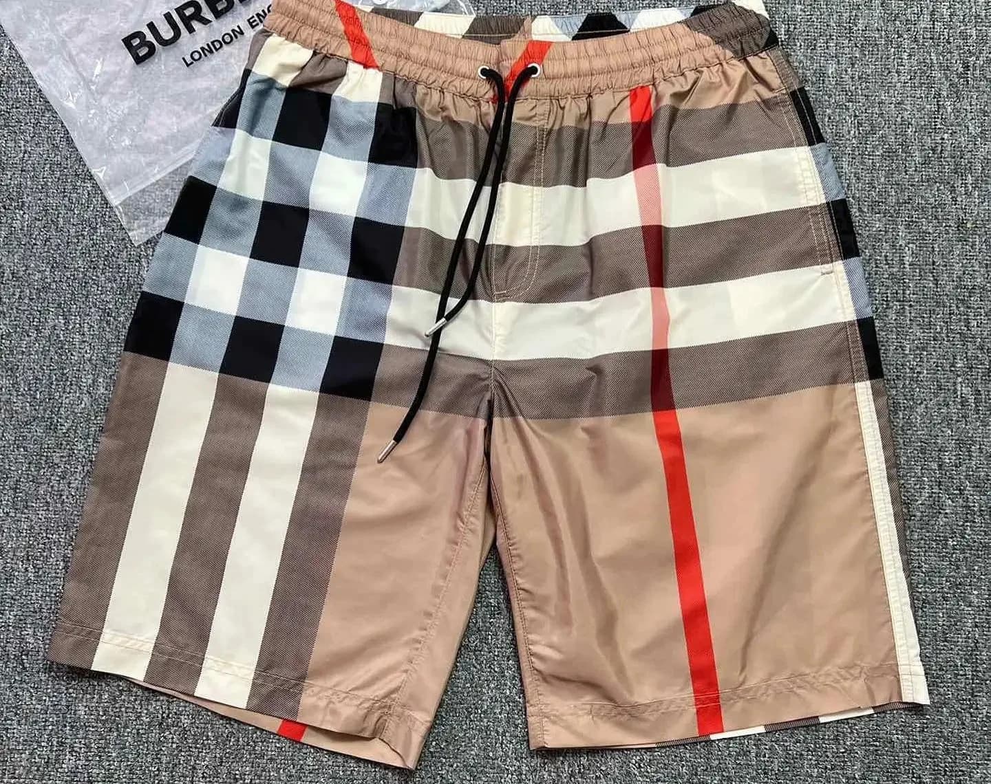 2026 New British Retro Classic Plaid Quick Drying Print Sports Outdoor Training Beach Casual Shorts Family Matching