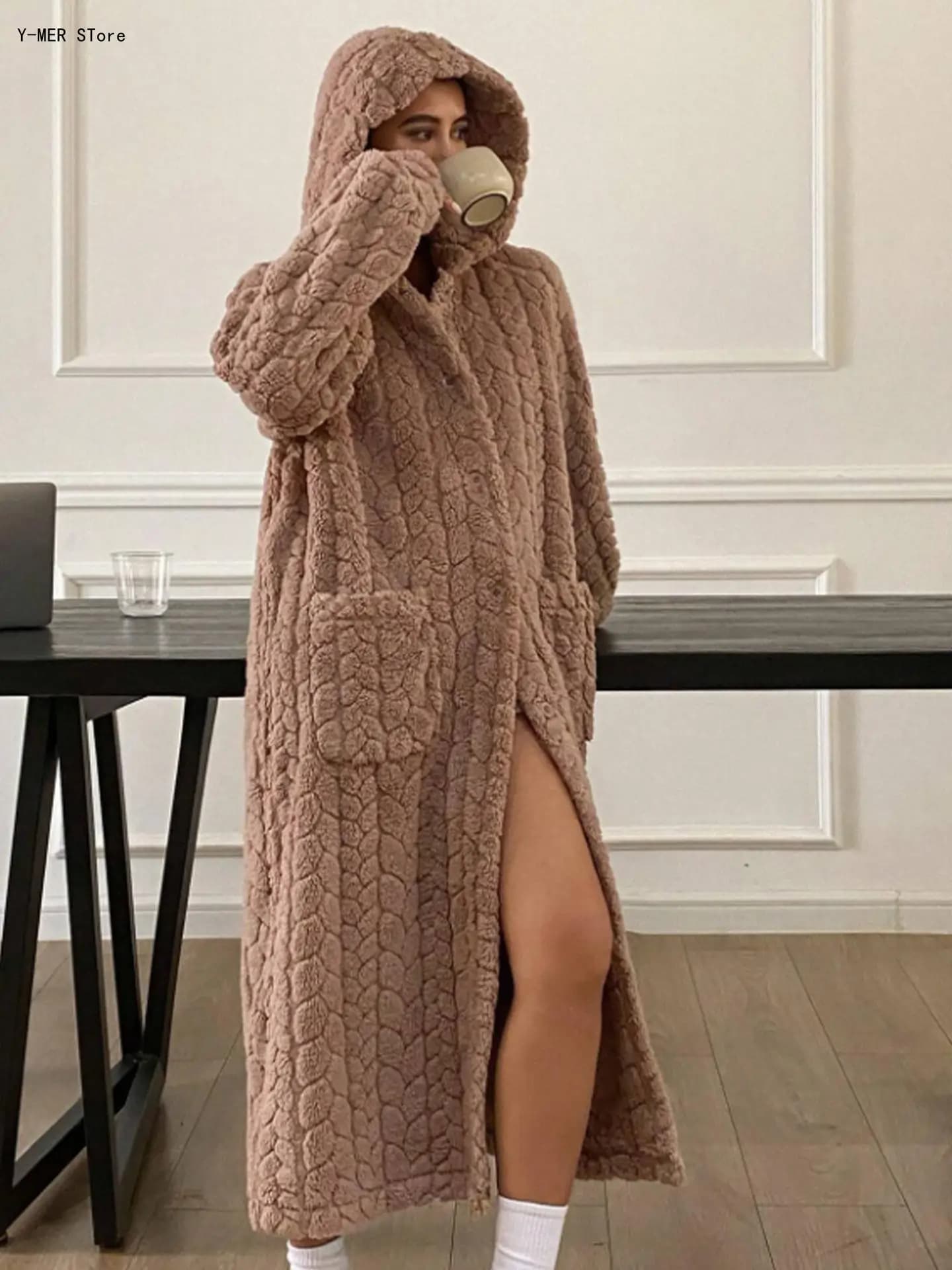 Women Autumn Winter Hooded Coral Fleece Long Bathrobe Super Thick Fluffy Oversized Plus Size Loungewear 0Xl-4Xl Warm Home Robe