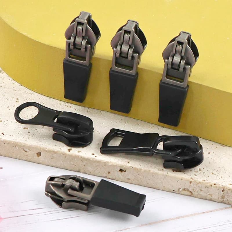 10/20 pezzi 3 # 5 # 8 # 10 # Estrattore per cursore con cerniera in nylon Testa con cerniera invertita per cerniere invisibili impermeabili Accessori per cucire fai da te per indumenti