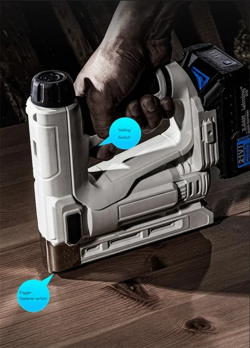 Pistola elettrica ricaricabile Cucitrice a doppio uso Codice porta dritta Strumenti per la lavorazione del legno