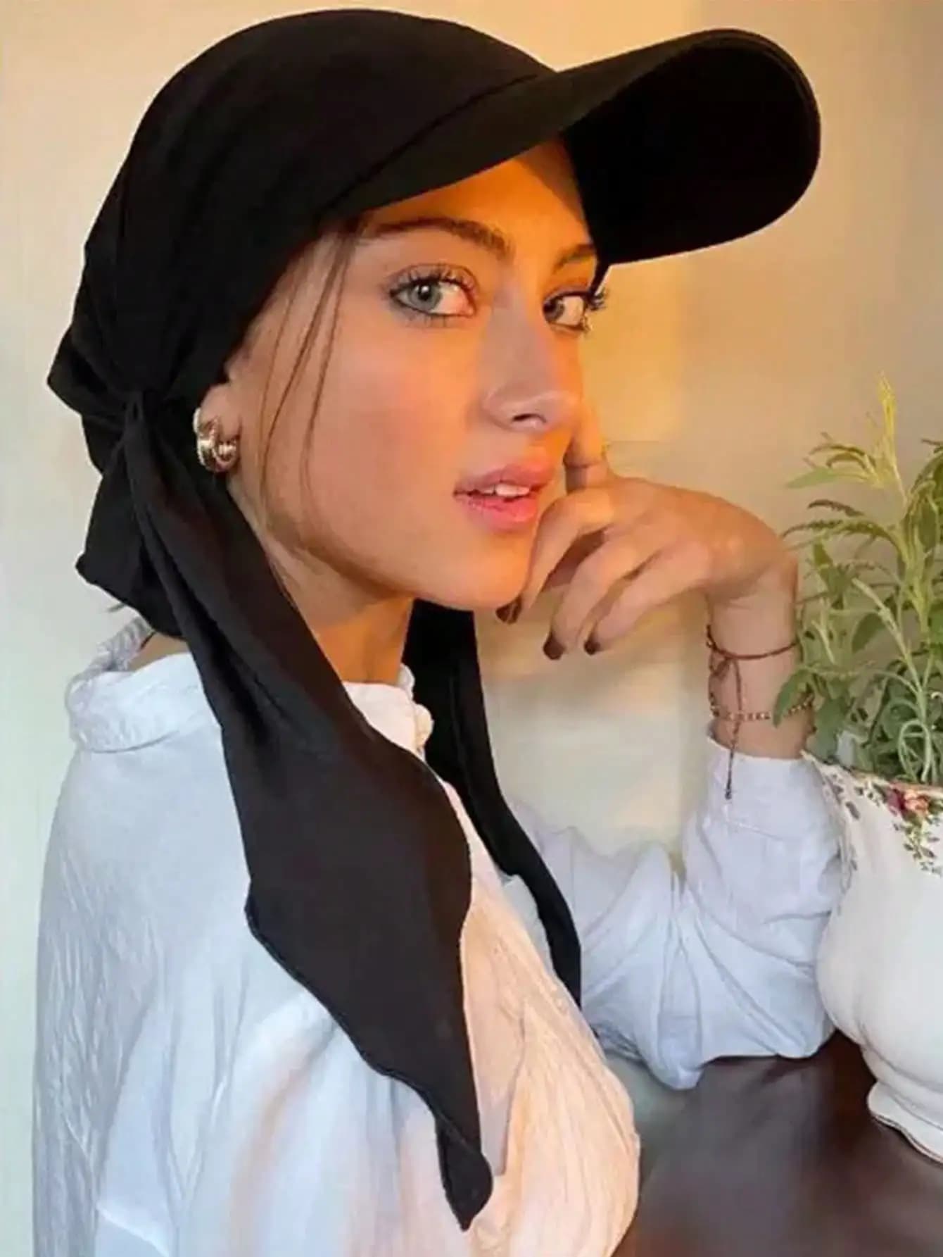 1 cappellino da baseball alla moda, nuovo cappello casual con fascia, cappello con visiera curva, berretto da donna, adatto per l'uso all'aperto