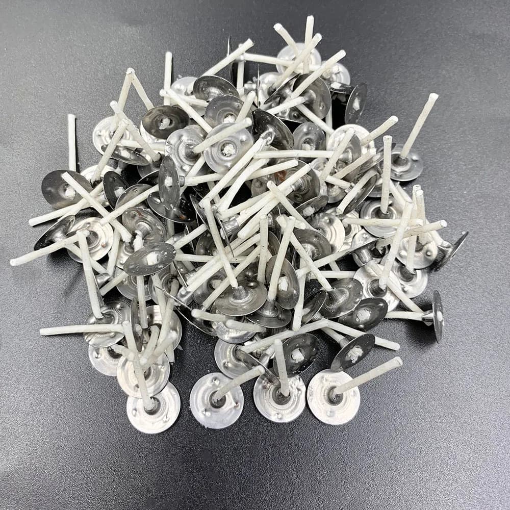 100 pz Stoppini per candele senza fumo 2.5 cm Stoppini con nucleo in cotone pre-cerato con linguette di sostegno in metallo Strumenti per realizzare candele fatte a mano fai-da-te