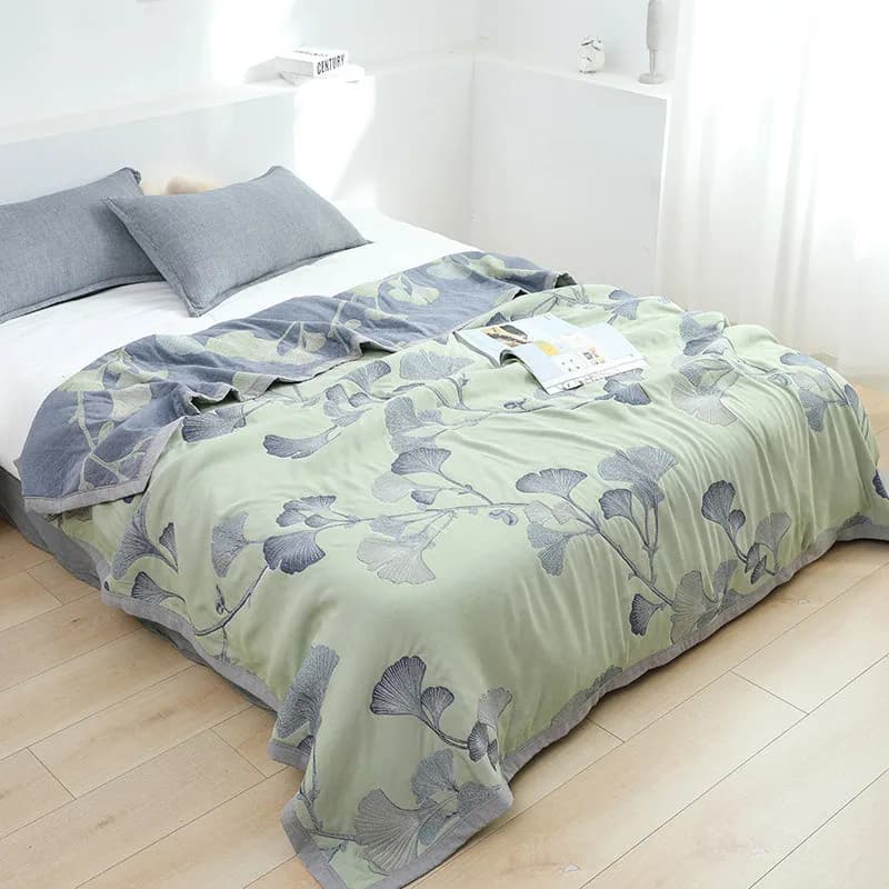 Coperta da tiro verde chiaro con texture morbida City Textile con motivo Ginkgo, accogliente arredamento per tutte le stagioni per divano letto e soggiorno