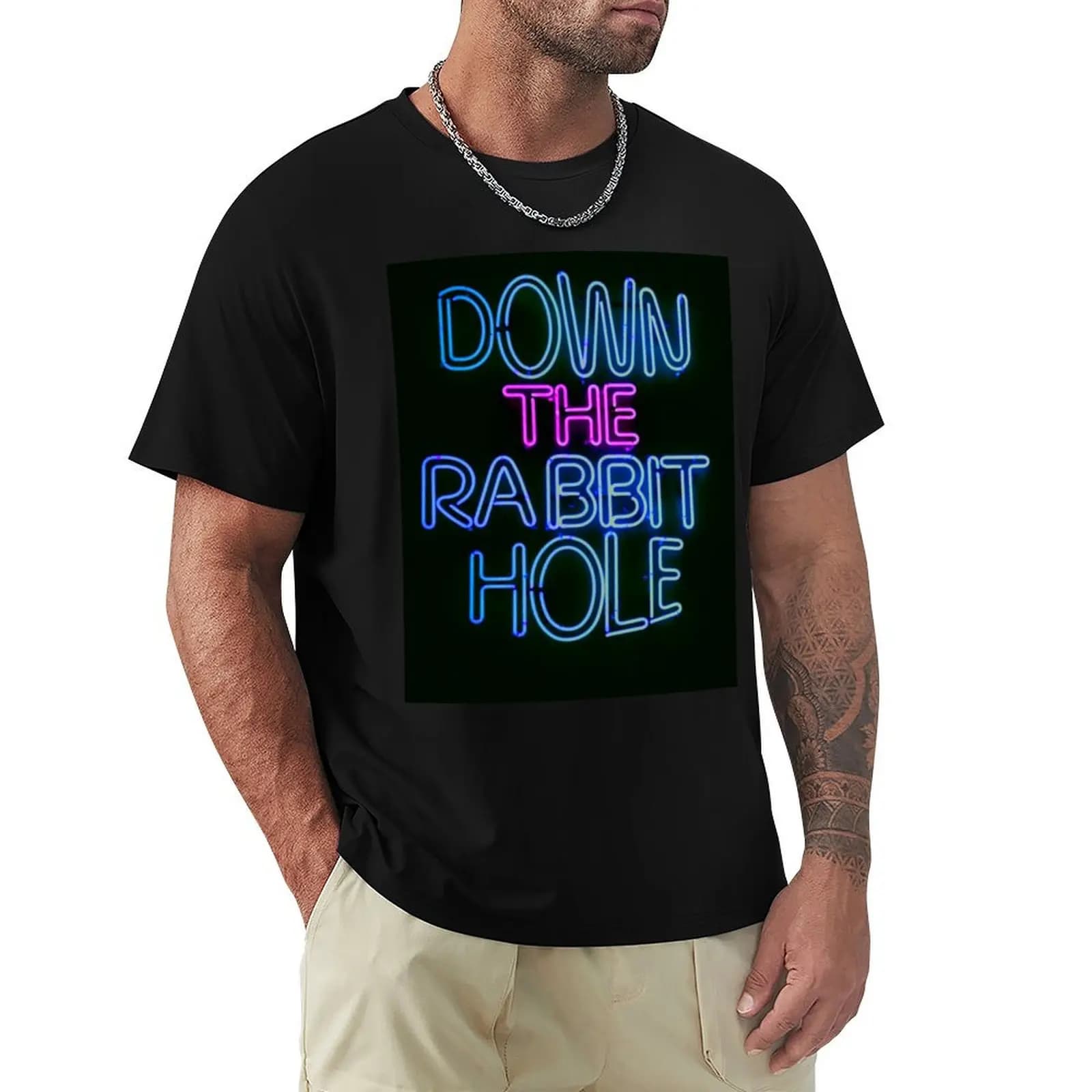T-shirt con scritta neon "Down the Rabbit Hole", t-shirt casual da lavoro