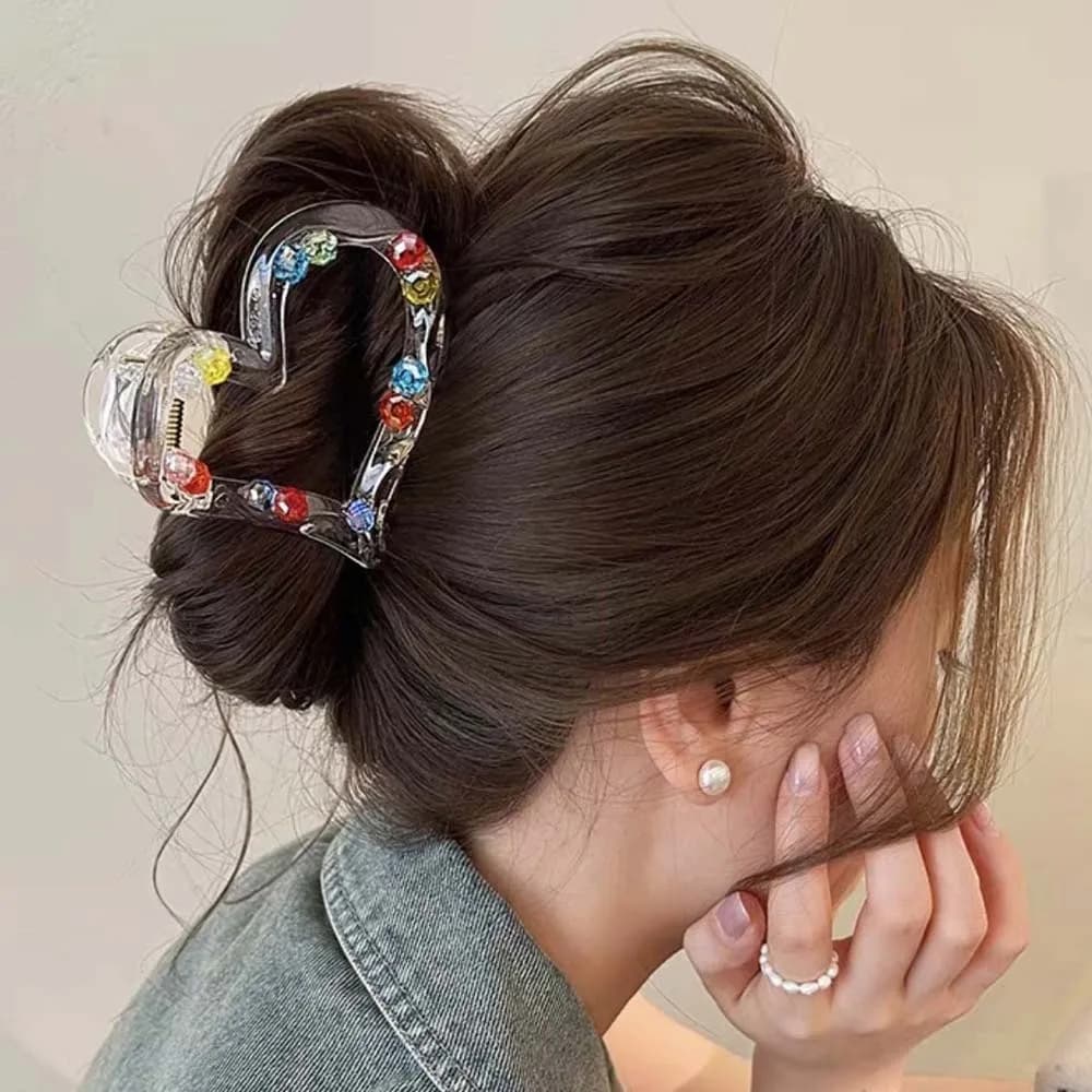 Clear Acrylic Star Hair Claw Bright Rhinestone Hollow Design Y2K Shark Clip Sweet Pastel Non Slip Teeth Shark Hair Clip
