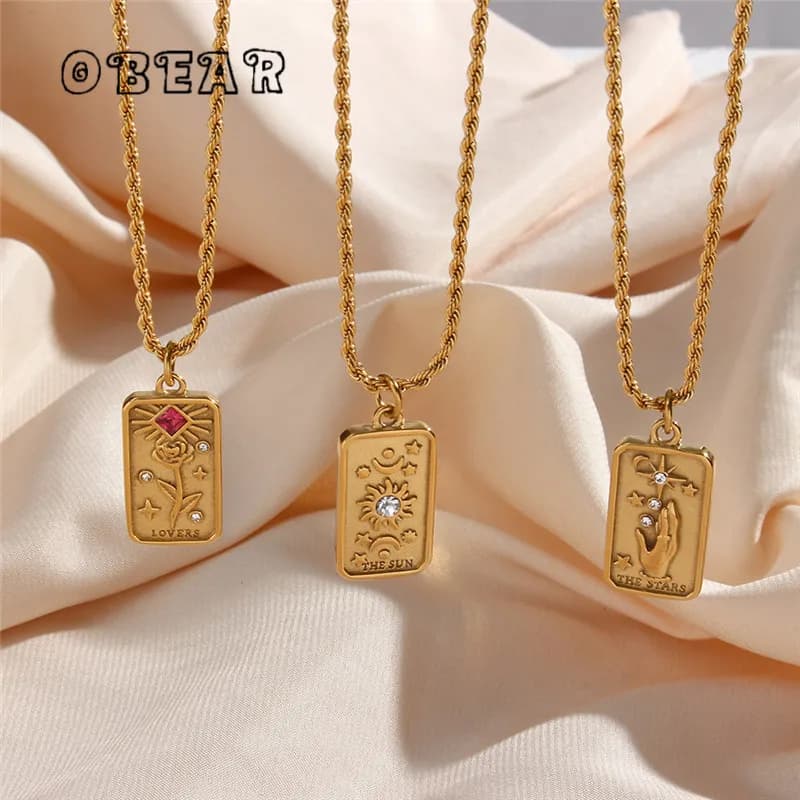 Intarsio in rilievo con carta dei tarocchi con stelle di zircone collana con ciondolo sole fiore donna in acciaio inossidabile placcato regalo di gioielli in oro 18 carati